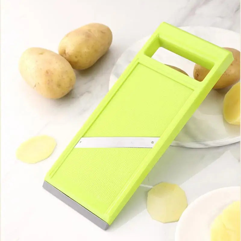 Manual vegetable cutter